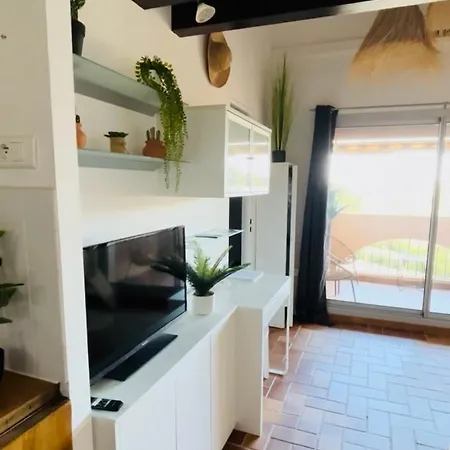 3 Piscines Acces Direct Apartment